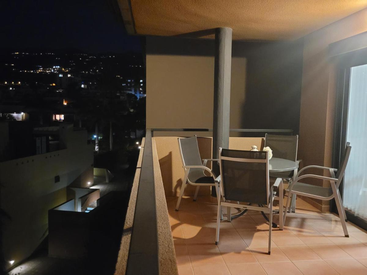 אדחה Paraiso View Apartment,Wifi, Terrace Sea Views, Pool , Garage, Car Rental מראה חיצוני תמונה